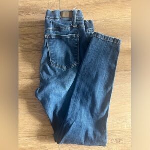 Judy Blue Mid Wash Pull-on Denim Jeans l Size 9 - 29
